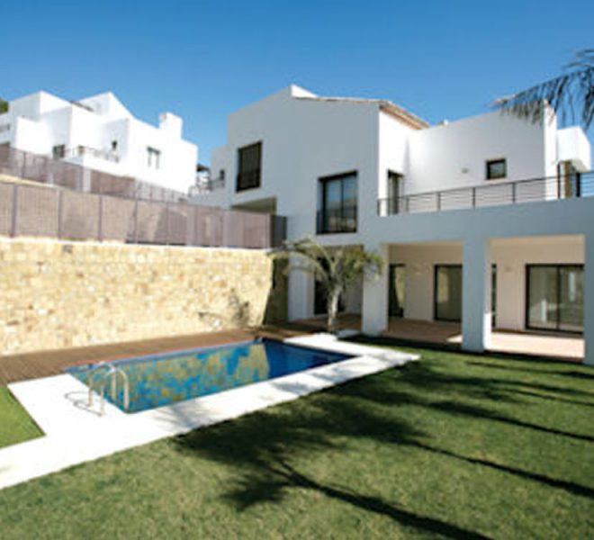 featured image Villa i Spanien til salg Benalmadena