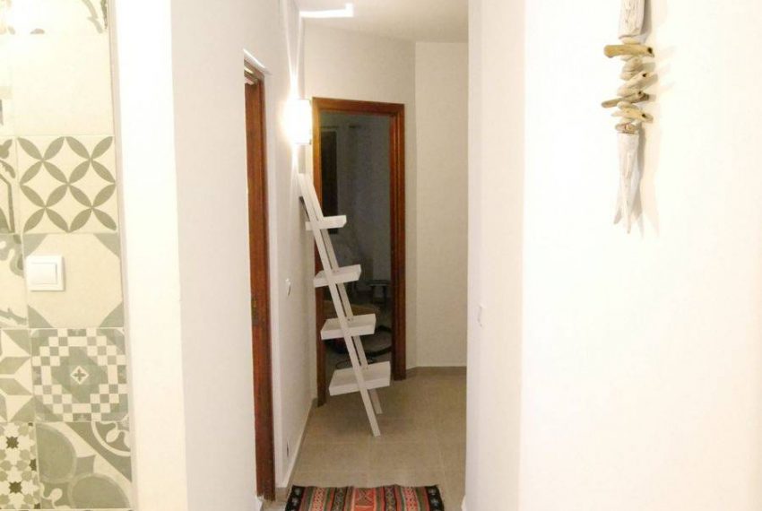 hallway-lejlighed-Cabopino-1-bed