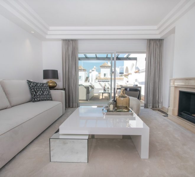 elegant-nye-lejligheder-marbella-livingroom