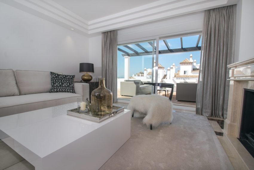 elegant-nye-lejligheder-marbella-livingroom1