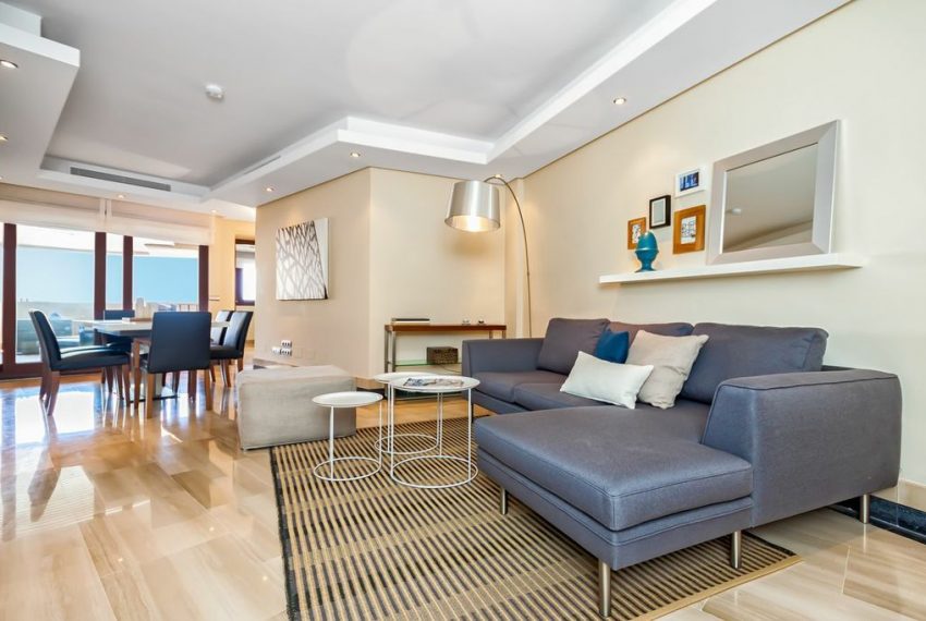 luksus-first-line-strand-lejligheder-nær-marbella-livingroom