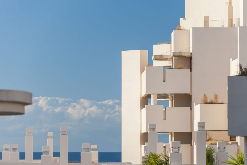 luksus-first-line-strand-lejligheder-nær-marbella-outside2