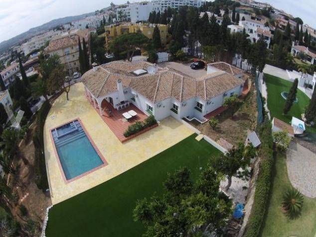 fabelagtig-villa-til-salg-i-mijas-golf-aerial2