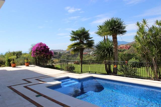 stunning-villa-til-salg-La-Quinta-pool2
