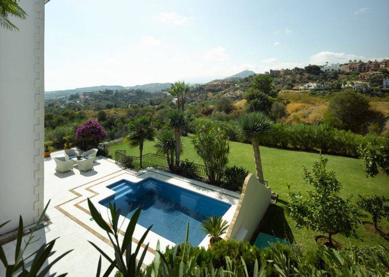 stunning-villa-til-salg-La-Quinta-viewtopool