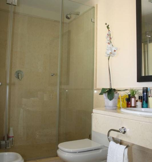 Lejlighed-i-Atalaya-til-salg-bathroom2