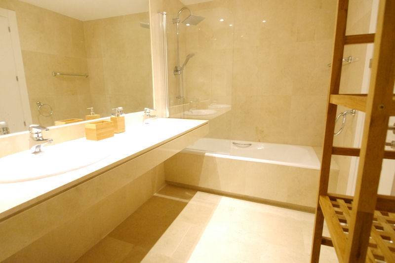 Lejlighed-til-salg-Granados-de-cabopino-bathroom
