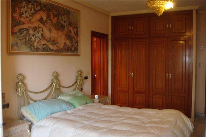 Rustikke-Villa-i-La-Cala-de-Mijas-til-salg-bedroom