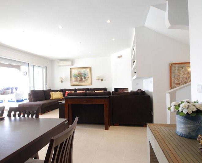 Spektakulær-lejlighed-til-salg-i-øst-marbella-livingroom2