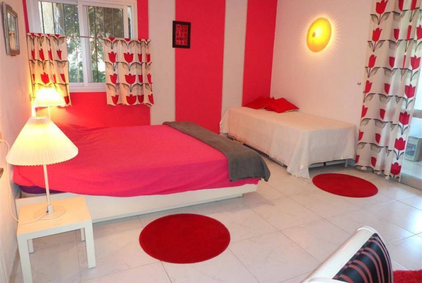 Villa-i-Calahonda-til-salg-bedroom