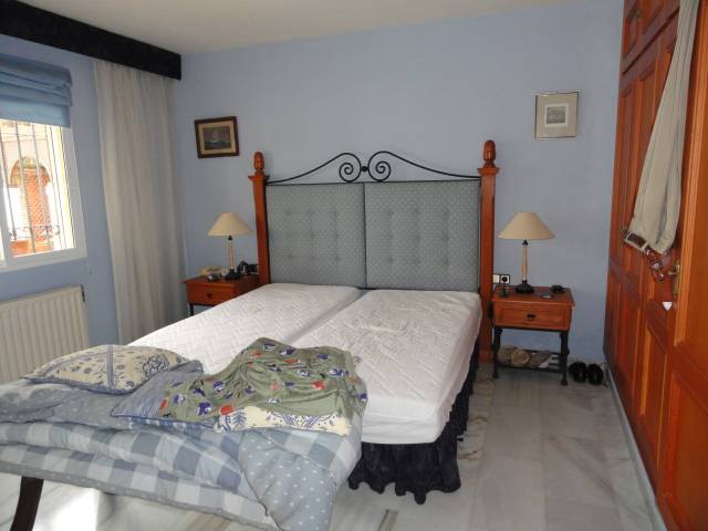 Villa-til-salg-i-El-Rosario-Marbella-bedroom